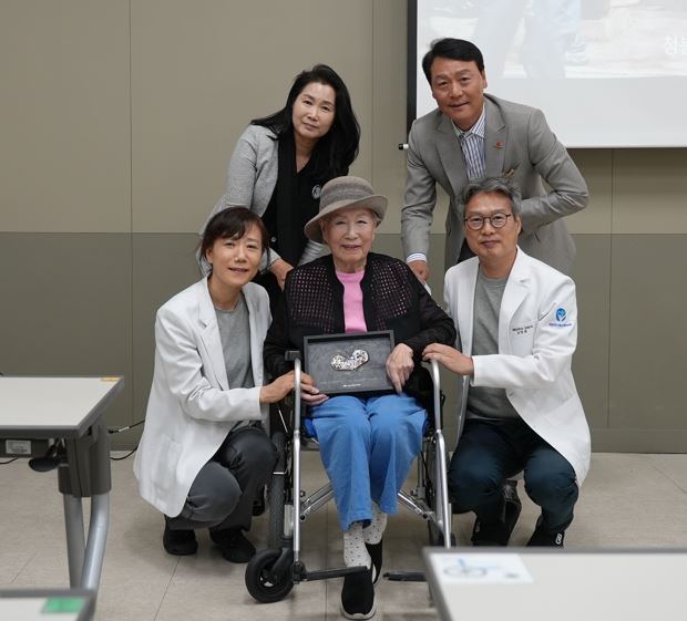 첨부이미지